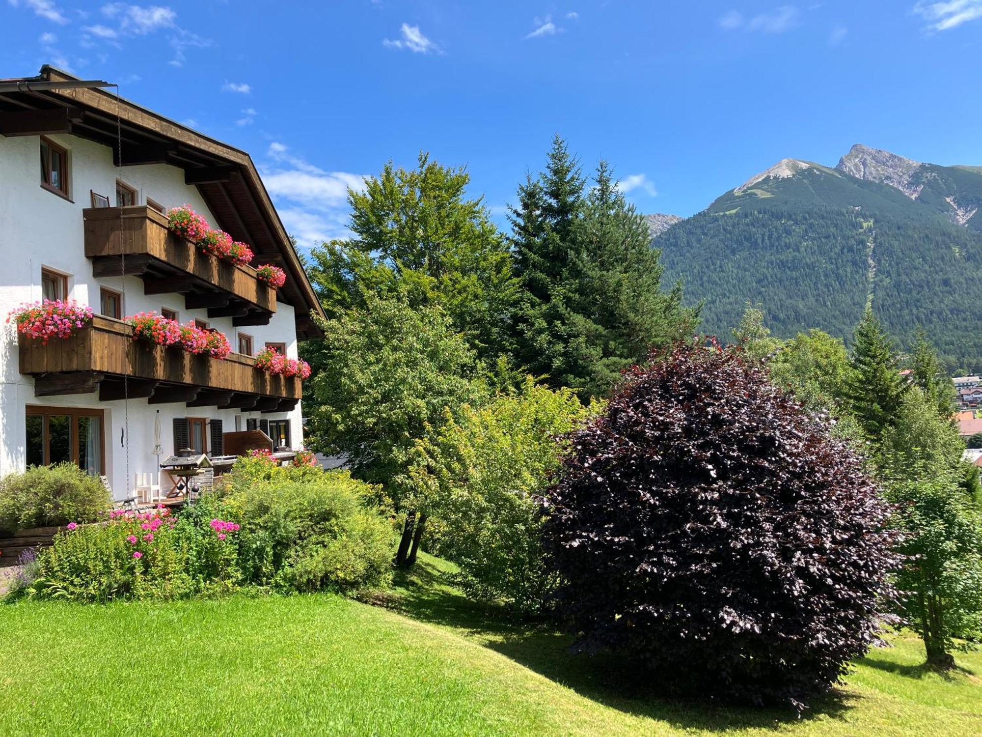 Landhaus Frenes Apartments Seefeld in Tirol Dış mekan fotoğraf