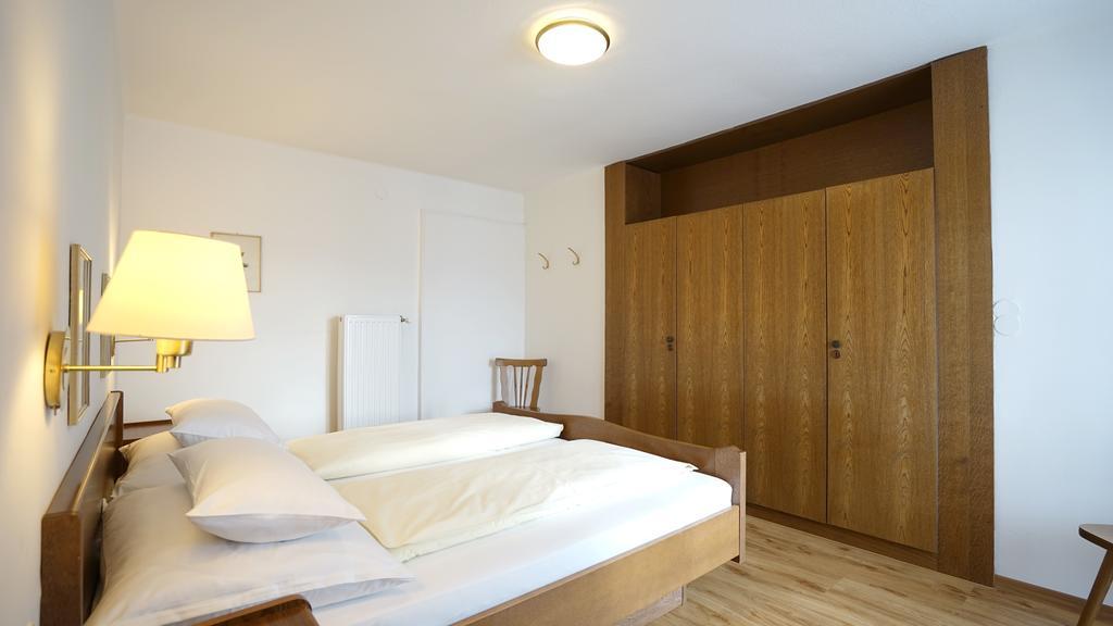 Landhaus Frenes Apartments Seefeld in Tirol Oda fotoğraf