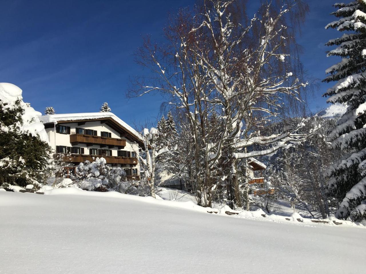 Landhaus Frenes Apartments Seefeld in Tirol Dış mekan fotoğraf